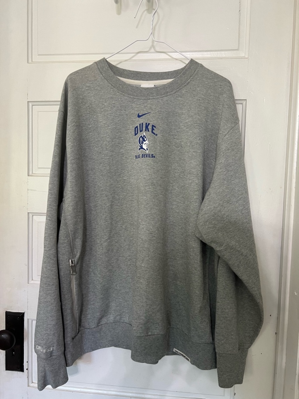 Nike Duke Standard Issue College
Fleece Crew-Neck Sweatshirt